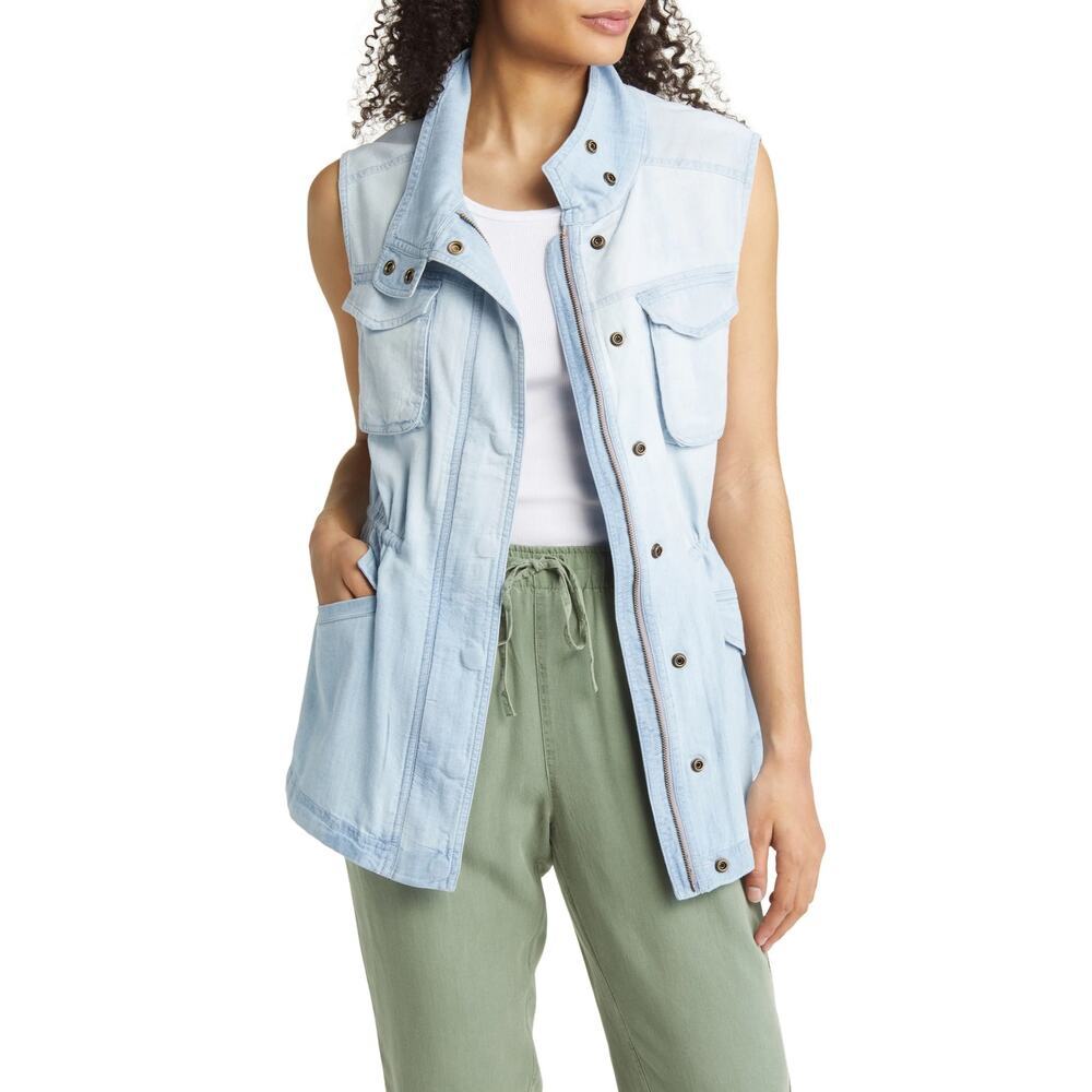 Caslon® Chambray Utility Vest in Medium Chambray Slub Size L